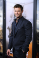 chris-hemsworth-attends-the-world-premiere-of-12-strong-at-news-photo-905776010-1534339855.png